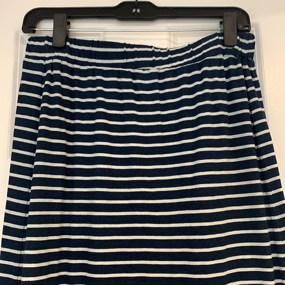 Splendid Navy/White Striped Maxi Skirt Size Medium - Picture 5 of 6